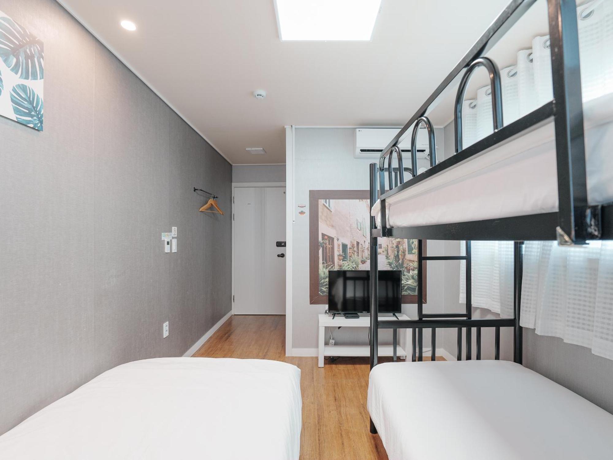Rain Boots Guest House Incheon Esterno foto
